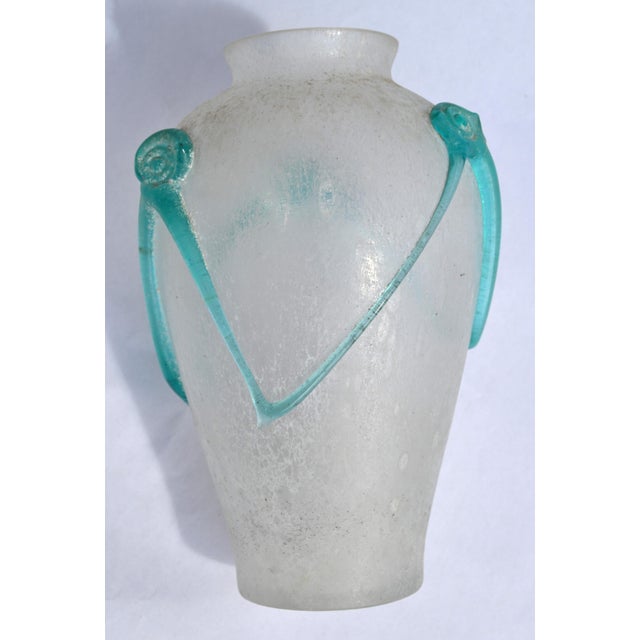 Transparent Archimede Seguso Style Scavo Corroso Art Glass Vase Frosted & Aqua Murano Glass For Sale - Image 8 of 16