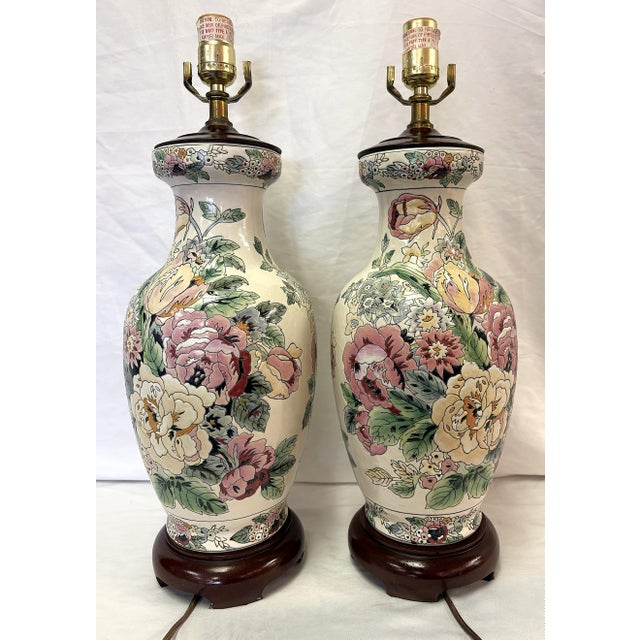 Vintage Ceramic Vase Lamps With Elegant Floral Design on Wood Plinths- A Pair For Sale - Image 9 of 15
