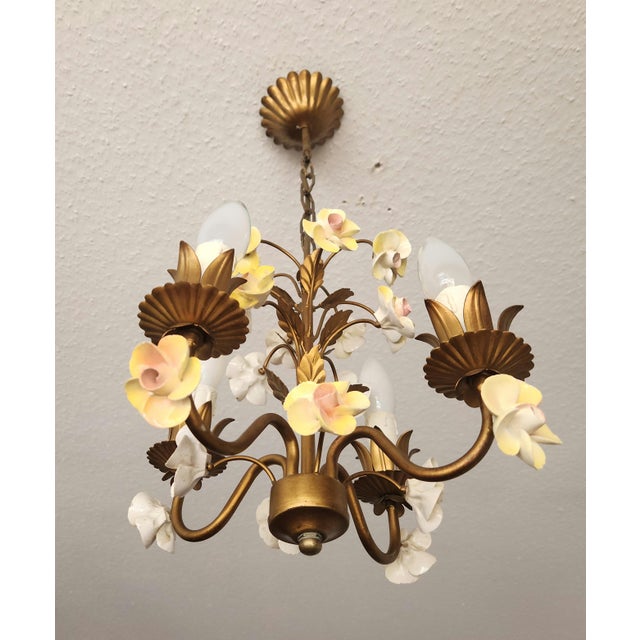 Vintage Shabby Chic Florentine Pendant Lamp Four-Armed with Gold-Tone Porcelain Roses, 1960s For Sale - Image 16 of 18
