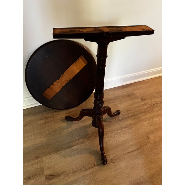 1990s 1990s Henkel Harris Historic Salem 5611 Mahogany Occasional Table For Sale - Image 5 of 6