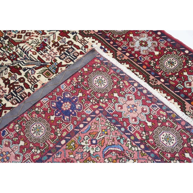 Ivory Fine Persian Quashkai Rug 4'3'' X 6'5'' For Sale - Image 8 of 10