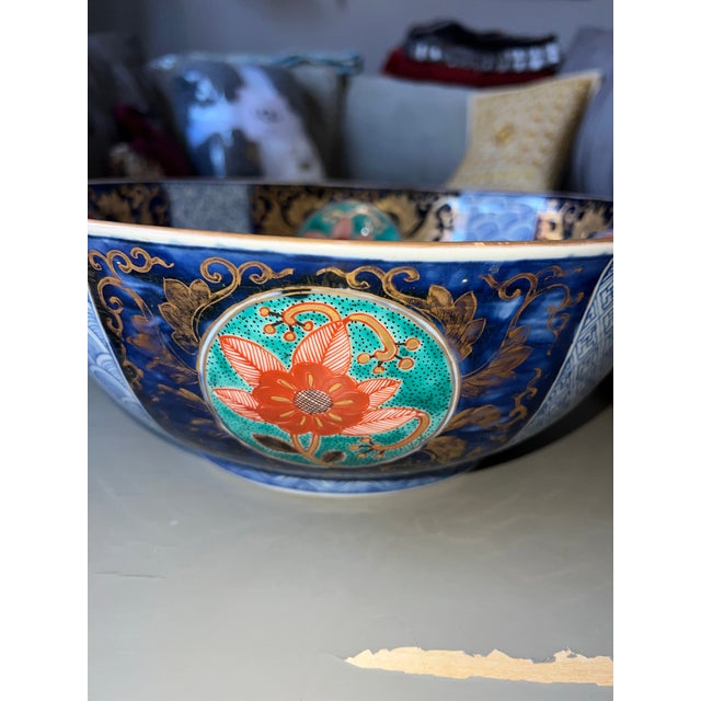 Early 20th Century Japanese Imari Bowl Mid Century Marked Gold Trim Vintage For Sale - Image 5 of 6