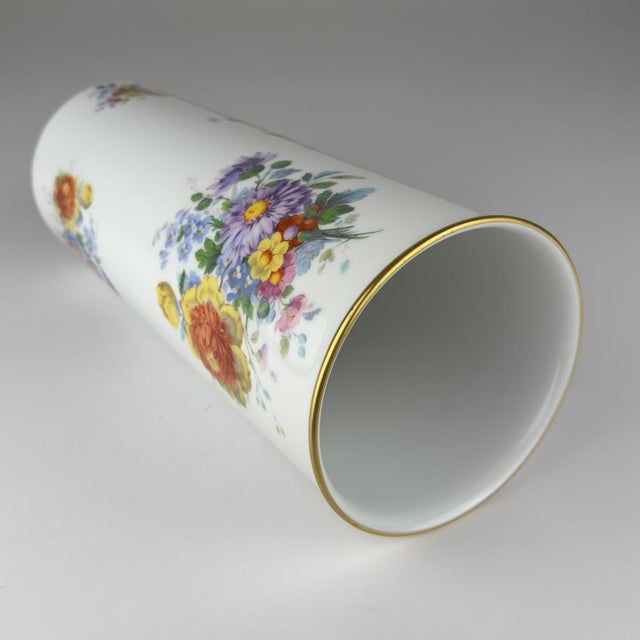 1970s Vintage Porcelain Vase, Limoges, France, 1970s For Sale - Image 5 of 18
