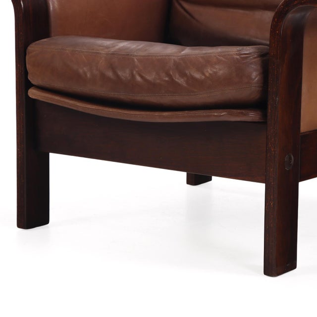 Wood Pair of 1970s Danish Leather Lounge Chairs by Georg Thams for a/S Vejen For Sale - Image 7 of 8