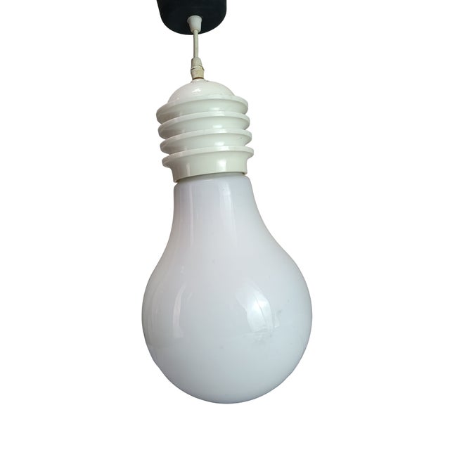 Bulb Lamp attributed to Ingo Maurer, in Good conditions. Designed 1950 to 1959 This piece is attributed to the mentioned...