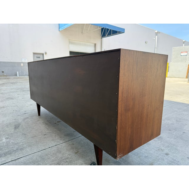 1950s Early Labeled Florence Knoll Sideboard For Sale In Miami - Image 6 of 11