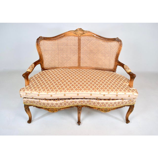 French Louis XV Style Hand-Carved Cane Settee Upholstered, 1980s, Italy For Sale - Image 3 of 13