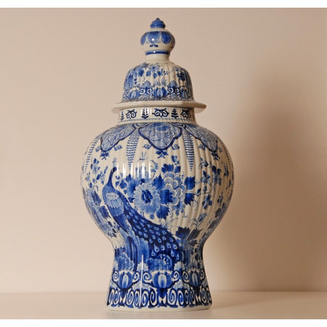 1950s Royal Delft Vase Baluster Chinoiserie Peacock Blue and White Delftware For Sale - Image 5 of 14
