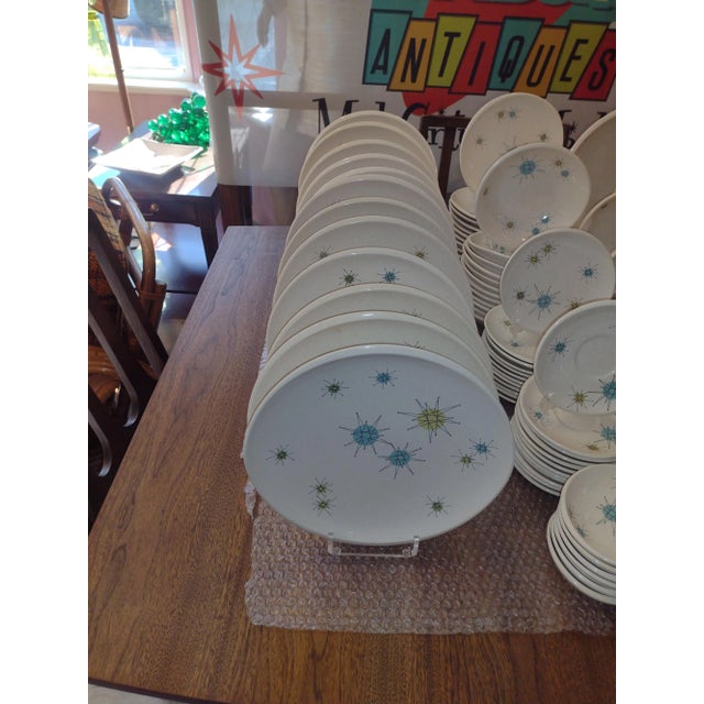 195 pieces with Service for 12 12 - 10.25" dinner plates 12 - 8" salad plates 12 - 6.25" bread / dessert plates 12 - 7."...