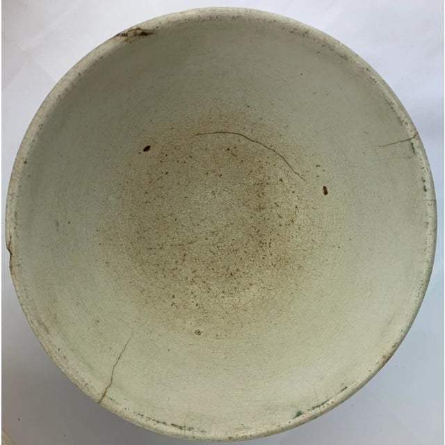 Mid-Century Modern 19th Century Spongeware Hand Painted Bowls - Set of 4 For Sale - Image 3 of 11