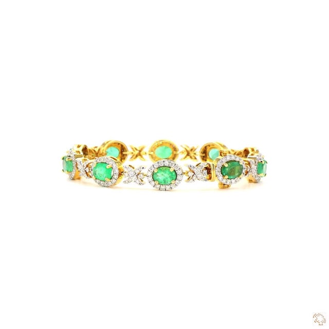 Early 21st Century 2.89 Carat Round Brilliant Cut Diamond Emerald Gold Bracelet For Sale - Image 5 of 9