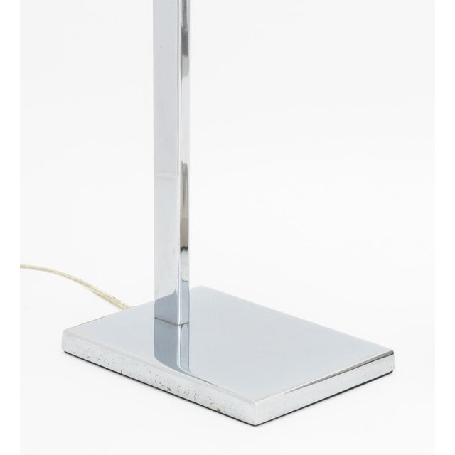 Contemporary Silver-Tone Metal Desk Lamps, 2 For Sale - Image 4 of 7