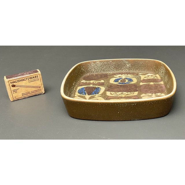 Ceramic Bowl by Nils Thorsson for Royal Copenhagen, in Flawless conditions. Designed 1960 to 1969 This piece has an...