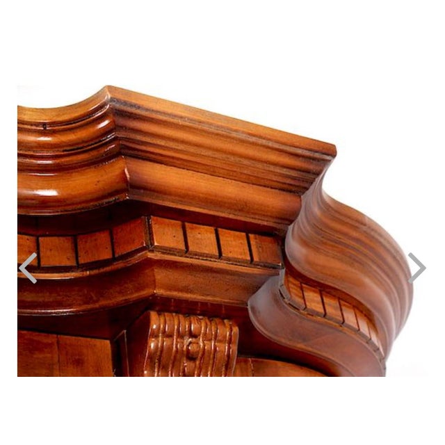 Early 21st Century A Pulaski Furniture Company Serpentine Front Oak Curio Cabinet. For Sale - Image 5 of 7