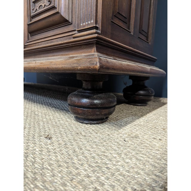 Renaissance Style Buffet in Walnut For Sale - Image 18 of 18