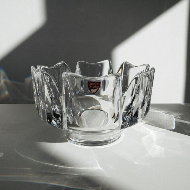 1970s Swedish Corona Crystal Bowls by Lars Hellsten for Orrefors, 1970s, Set of 3 For Sale - Image 5 of 16