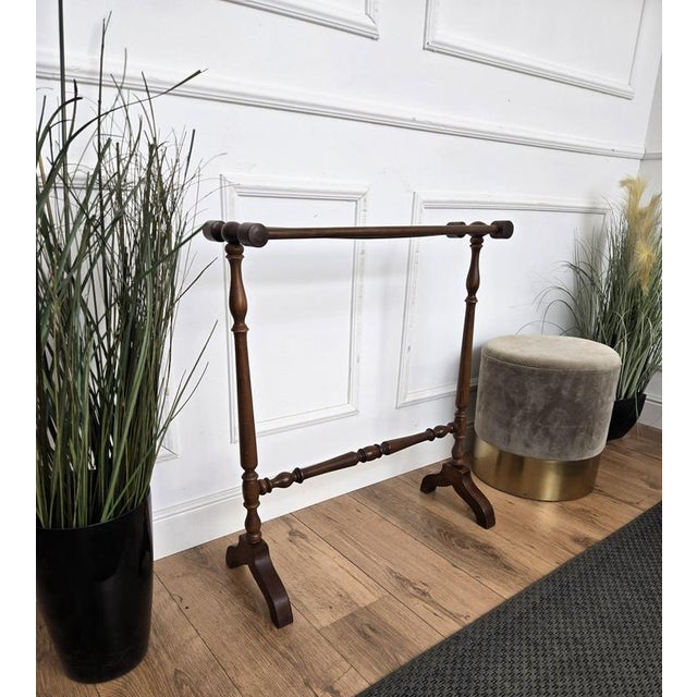 19th Century Antique Italian Walnut Towel Rack Rail with Carved Legs, 1890s For Sale - Image 5 of 8
