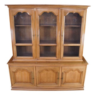 1970s Century Furniture Italian Provincial Walnut China Cabinet Breakfront Cupboard For Sale