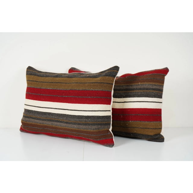 Handmade Turkish Rug Pillow Covers • Vintage Rug Decor Elevate your home decor with these exquisite 16" x 24" pillow...