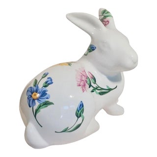 Tiffany & Co Sintra Rabbit Bunny Figure Features Hand-Painted Flowers Vintage Porcelain For Sale