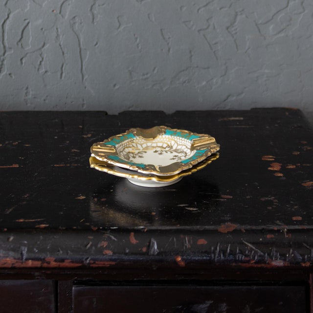 Pair of 20th Century Bavarian Porcelain Ashtrays For Sale - Image 6 of 11