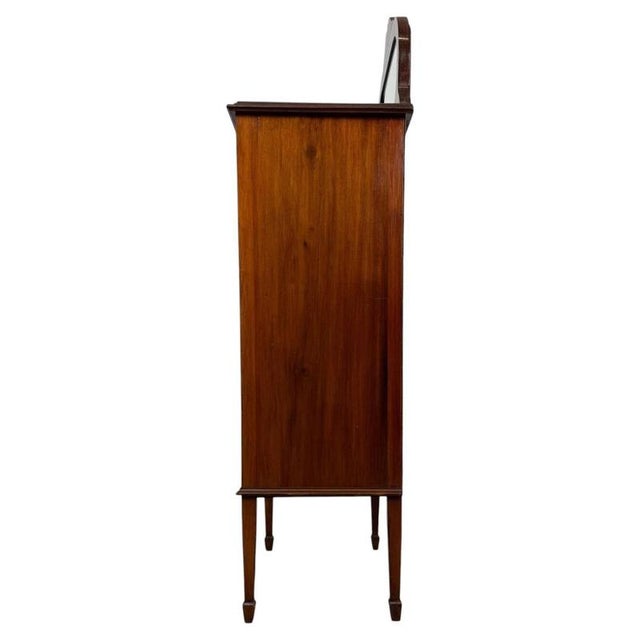 Antique English Mahogany Display Cabinet with Mirror, 1900s For Sale - Image 10 of 11