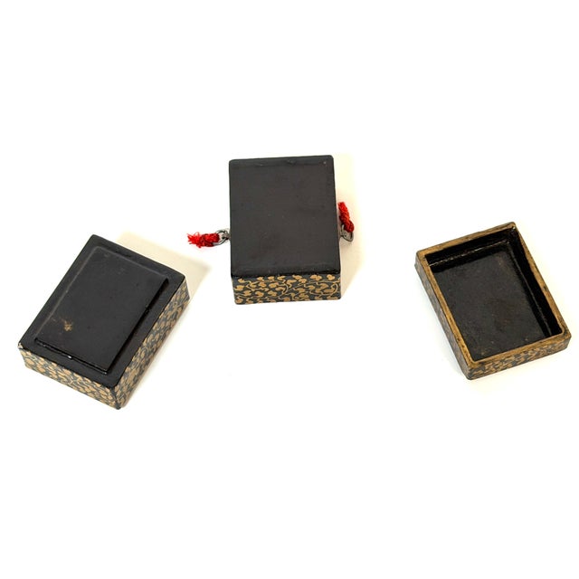 Japanese Meiji Miniature Gold Maki-e Two-Tier Jūbako, circa 1890 For Sale - Image 4 of 12