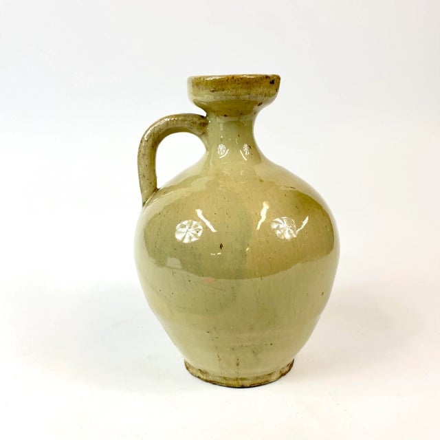 Green 18th Century Chinese Small Yellow Green Ceramic Wine Jug For Sale - Image 8 of 8