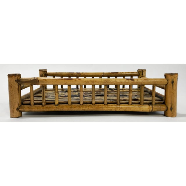 Chinoiserie Vintage Scorched Rattan Split Reed Railed Tray For Sale - Image 3 of 10