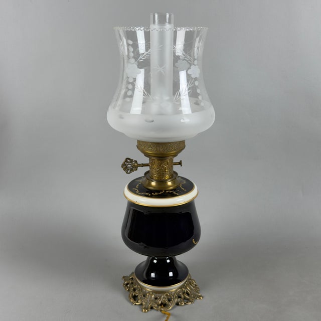 Vintage Porcelain, Brass and Glass Table Lamp from Limoges, France, 20th Century For Sale - Image 4 of 15