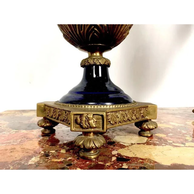 20th-Century French Louis XVI Style Blue Sèvres Porcelain Lamps, Set of 2 For Sale - Image 4 of 6
