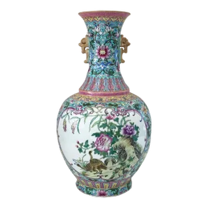 Chinoiserie Famille Rose Onion Shaped Porcelain Vase