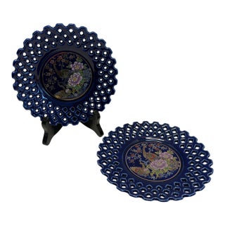 Vintage Cobalt Blue Openwork Lattice Plates Chinoiserie Asian Style With Peacock Floral Motif – Set of 2 For Sale