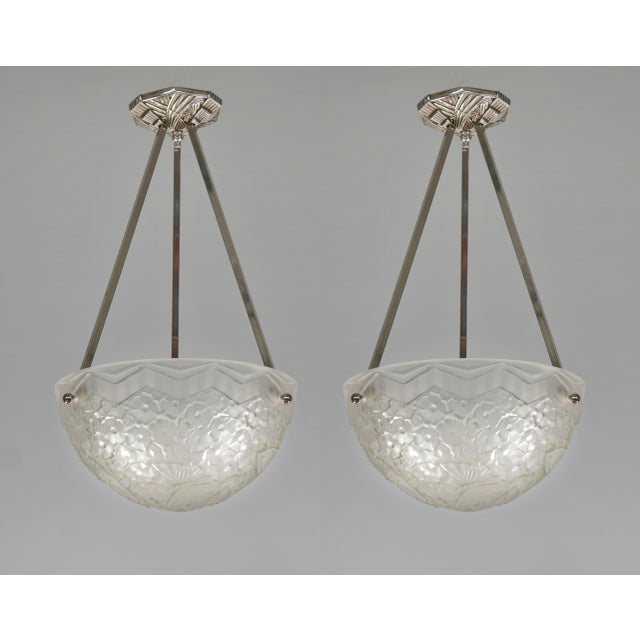 French Art Deco Pendant Light by Hettier & Vincent 1930 France - 2 Available For Sale - Image 13 of 14