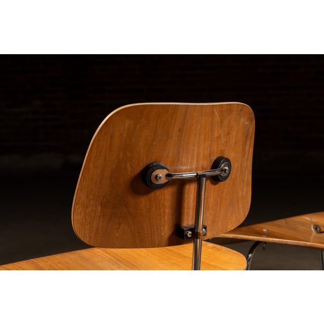 Set of Six Mid-Century Eames DCM Dining Chairs by Herman Miller For Sale - Image 10 of 18