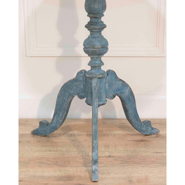 19th Century Swedish Tripod Oval Table in Original Painted Finish For Sale In Atlanta - Image 6 of 7