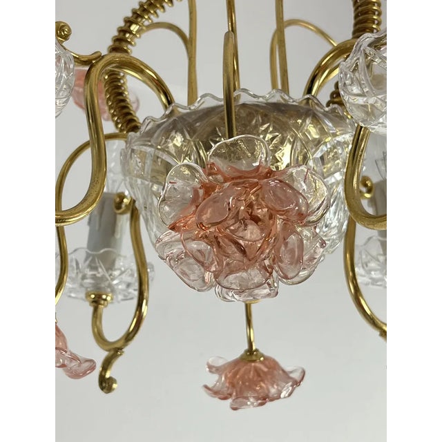 Mid-Century 4-light Murano glass chandelier, 1960s. Pink flowers, e14 lamps. Glasses intact. Golden metal structure....