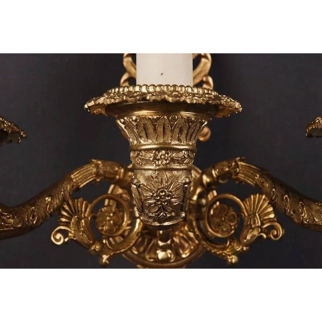 Traditional Empire Wall Light in Cast Bronze For Sale - Image 3 of 10