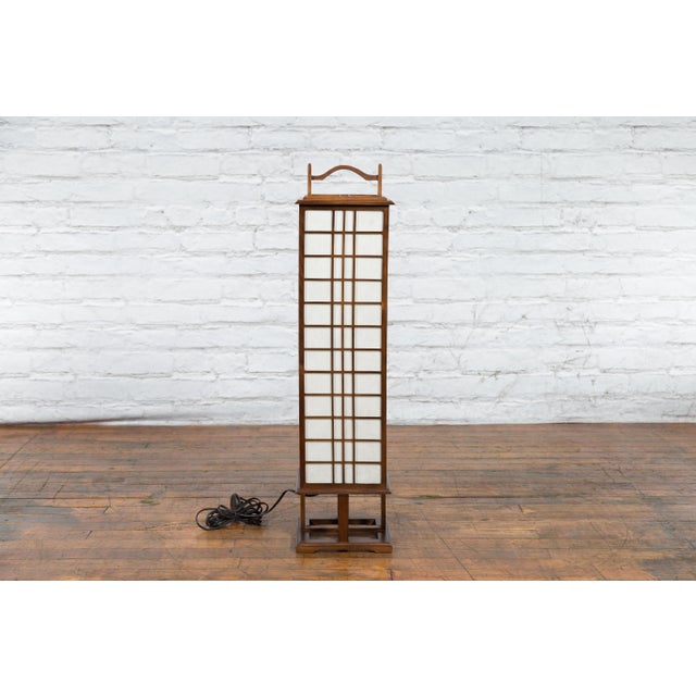 Vintage Tall Japanese Square Rice Paper Panel Table Lamp For Sale In New York - Image 6 of 12