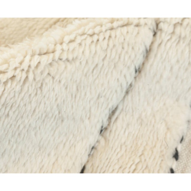 Early 21st Century "Brique" Contemporary Moroccan Solid Cream Hand-Knotted Rug by Doris Leslie Blau For Sale - Image 5 of 8
