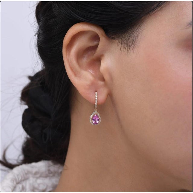 Gemstone 3.660 cts Natural pink sapphire and 0.41 cts diamond earrings in 18k gold For Sale - Image 7 of 18