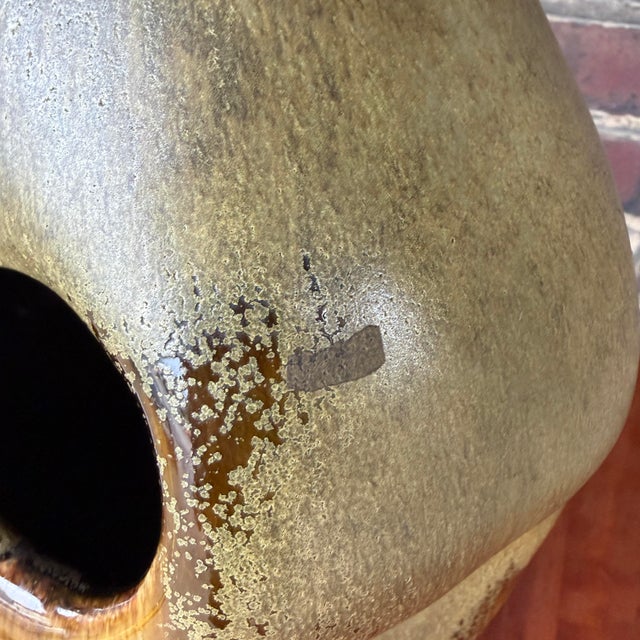 Mid 20th Century Danish Style Mid-Century Modern Organic Ceramic Lamp. For Sale - Image 5 of 12