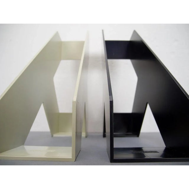 Bauhaus German Magazine Racks by Walter Zeischegg for Helit, 1970s, Set of 2 For Sale - Image 3 of 11