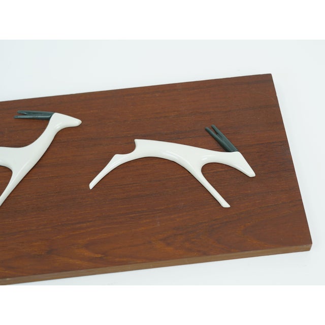 White Mid-Century Modern Teak Wall Panel with Porcelain Antelopes by Peter Mueller for Sgrafo Modern, 1960s For Sale - Image 8 of 10