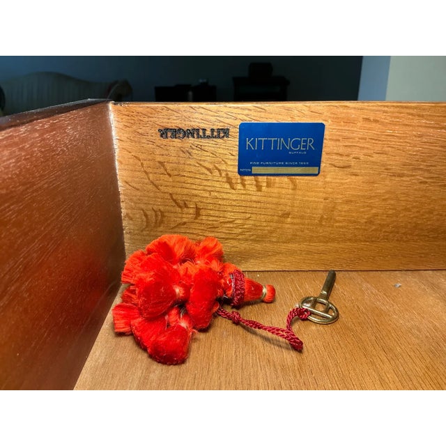 1990s Kittinger Mahogany Four-Drawer Bachelor Chests, Matched Pair For Sale - Image 9 of 16