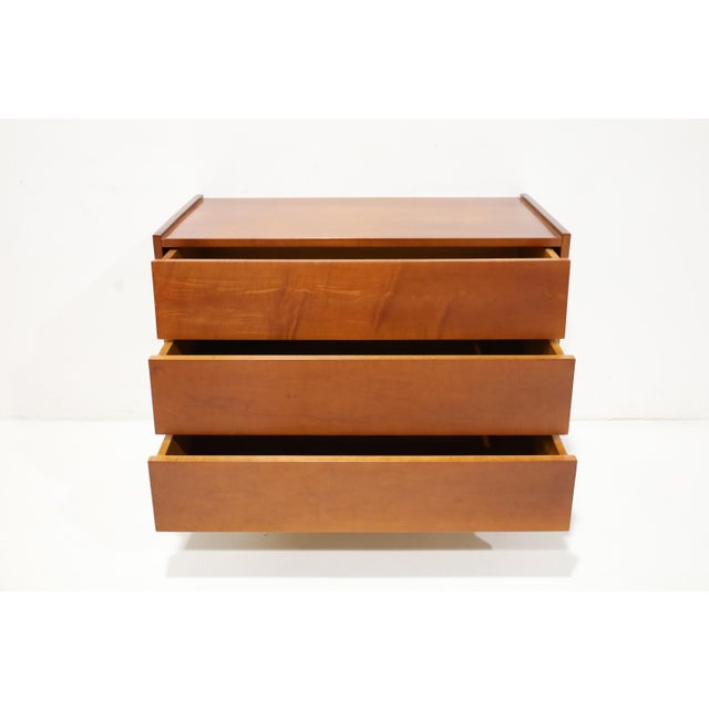 Knoll Early Florence Knoll No. 126 Louvered 3-Drawer Cabinet or Chest, Late 1940s For Sale - Image 4 of 11