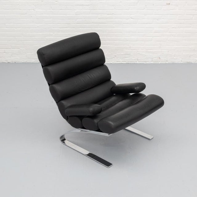 Cor sinus lounge chair, originally designed in 1976 by reinhold adolf and hans-jürgen schröpfer for cor germany. The...