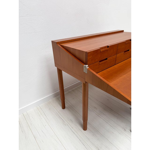 Vintage Postmodern Cherrywood Secretary by Antonio Citterio for B&B Italia, 1980s For Sale - Image 10 of 13