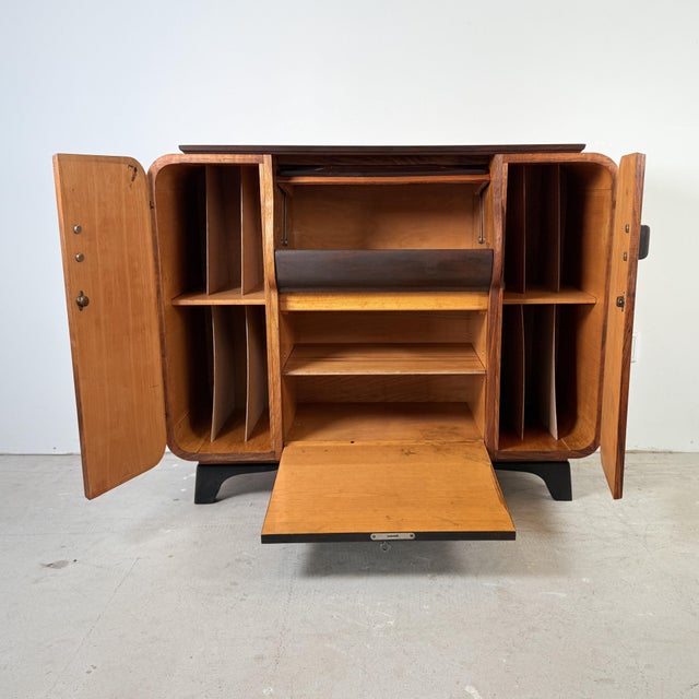 Wood Art Deco Gramophone Cabinet attributed to Jindrich Halabala, 1958 For Sale - Image 7 of 15