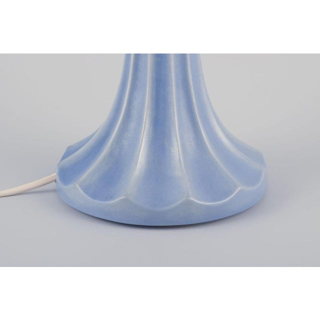 Ewald dahlskog (1894-1950) for bo fajans, gefle, sweden. Art deco table lamp in ceramic, with a grooved design. Glaze in...